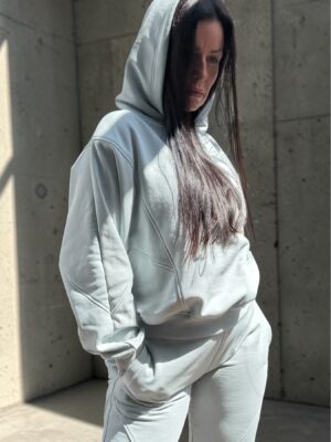 Linea Hoodie